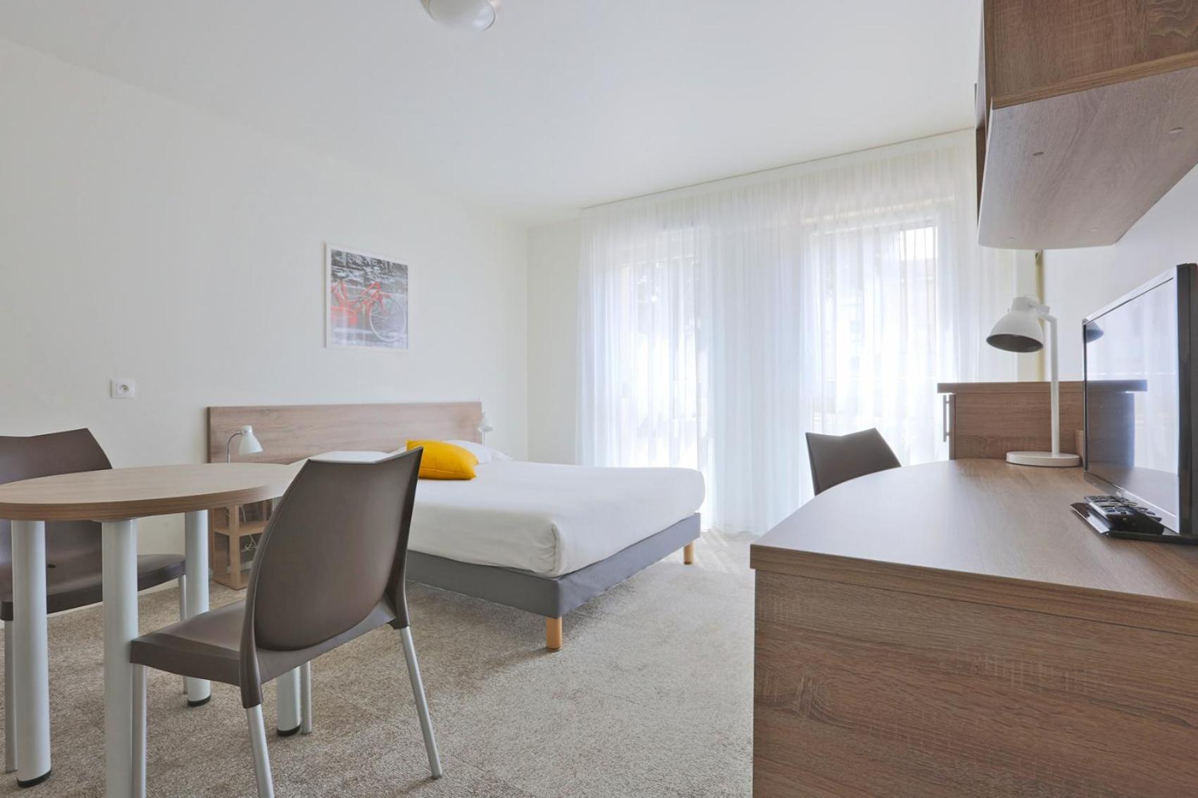 Kosy Appart'Hotels Art'&Facts Nancy Luaran gambar