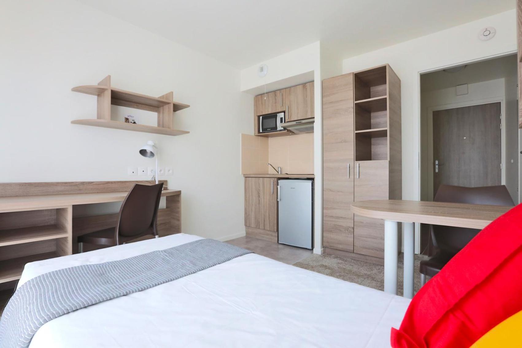 Kosy Appart'Hotels Art'&Facts Nancy Luaran gambar